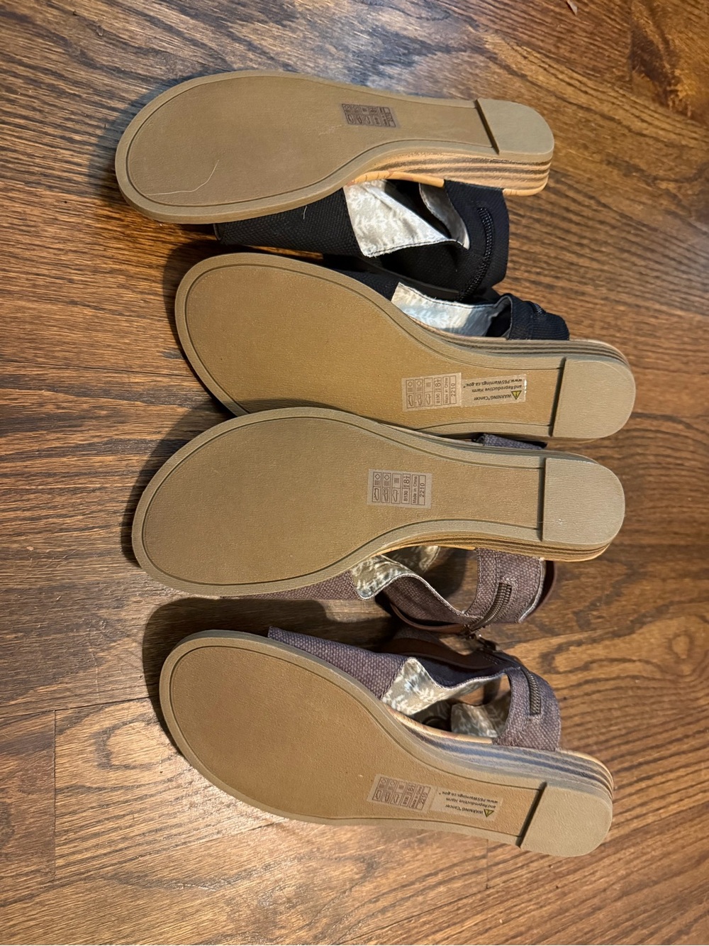2 PAIRS - women’s size 8.5 BLOWFISH.  Open-Toe Slingback Sandals - Black & Brown - Picture 5 of 8